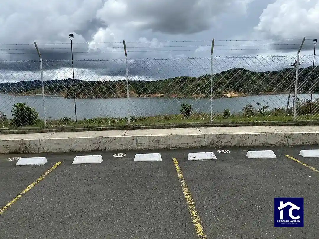 Majagua bloque 9 apartamento 104